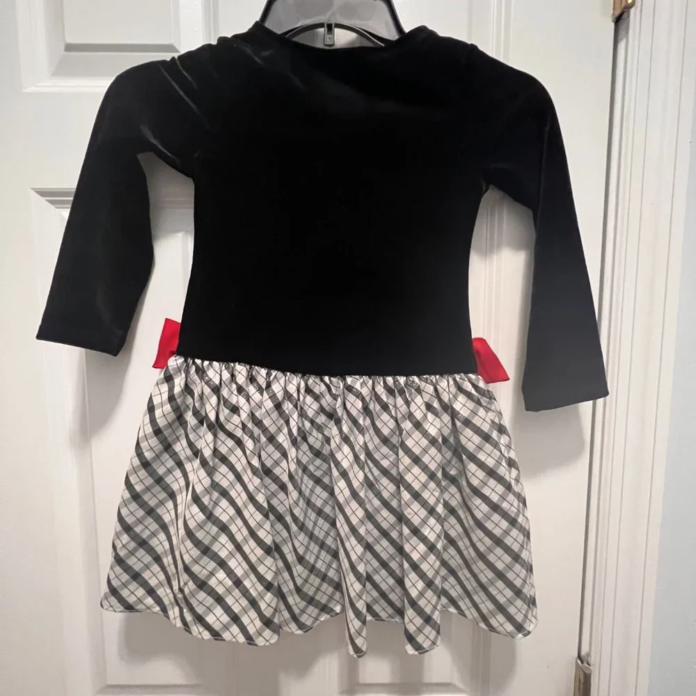 Rare Editions Size 4T long sleeve black velour plaid dress